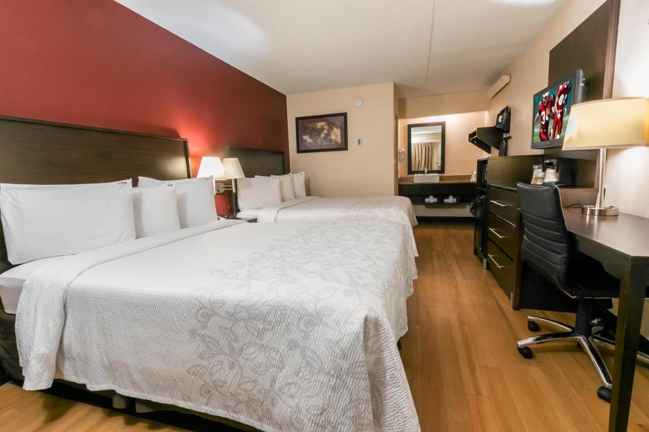 Red Roof Inn Plus+ Statesville Exterior photo